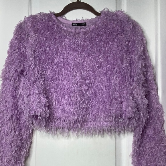 Zara Sweaters - Zara Purple Crop Sweater